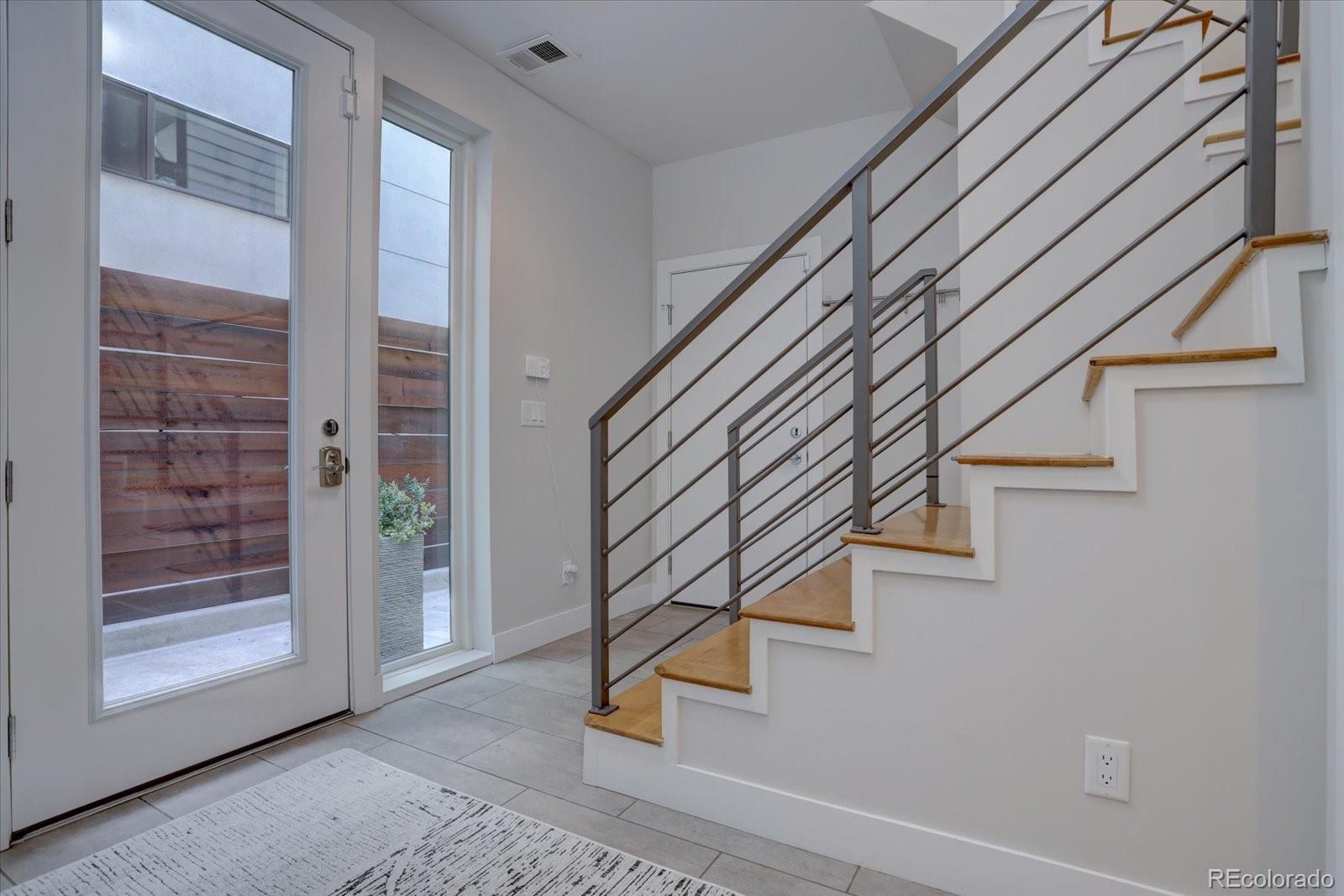 1819 Boulder Street Unit: 112