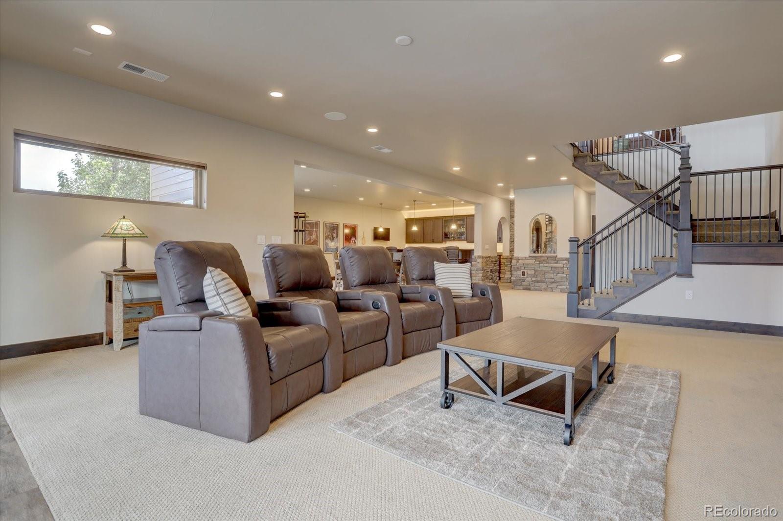 8805 Hunters Hill Lane