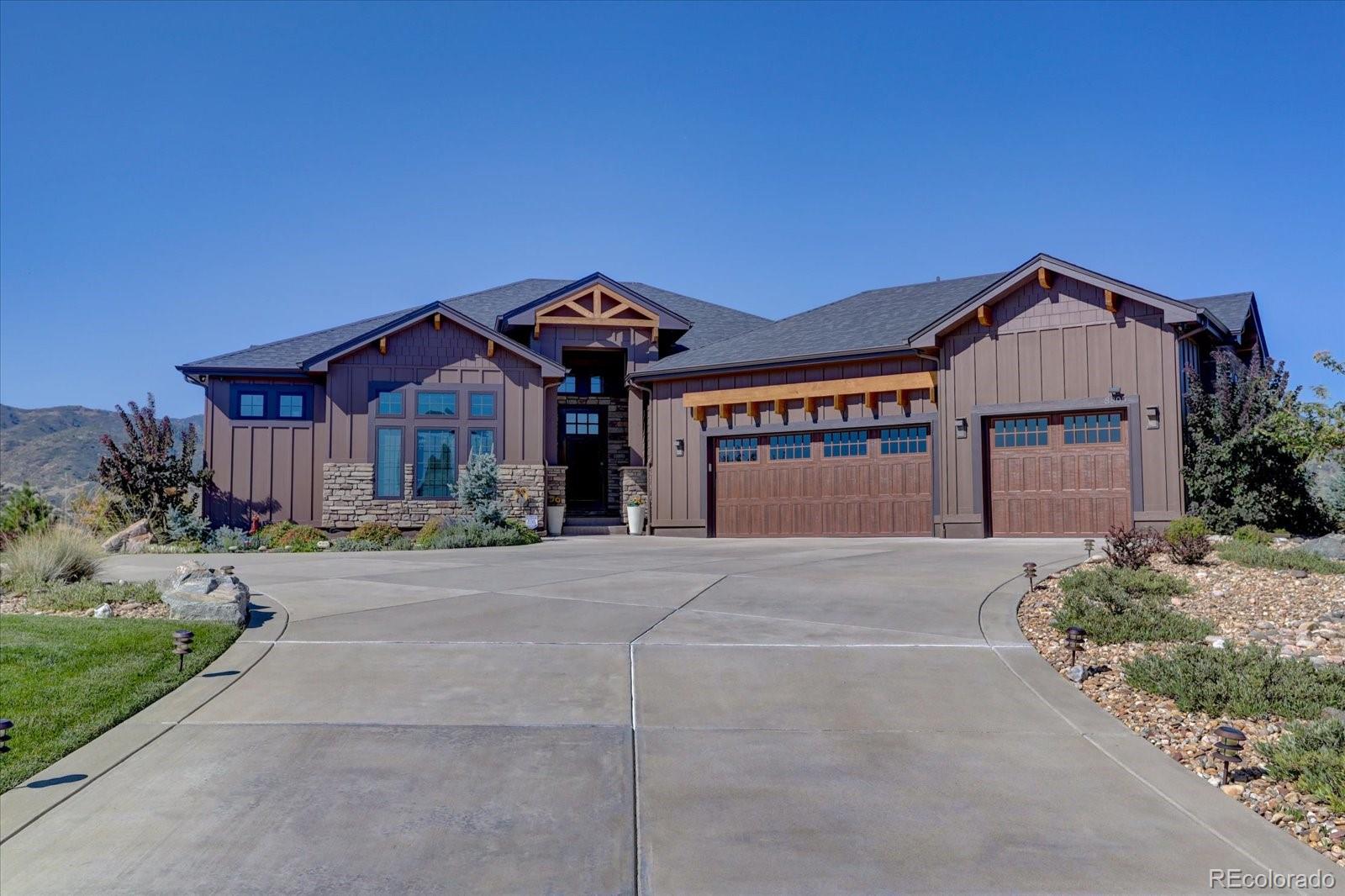 8805 Hunters Hill Lane