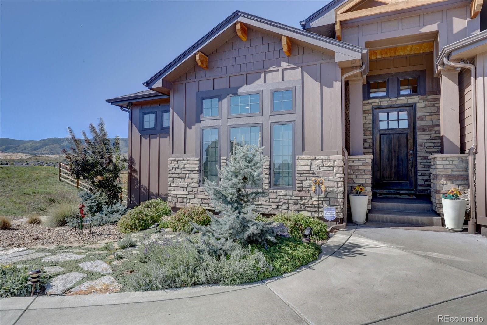 8805 Hunters Hill Lane