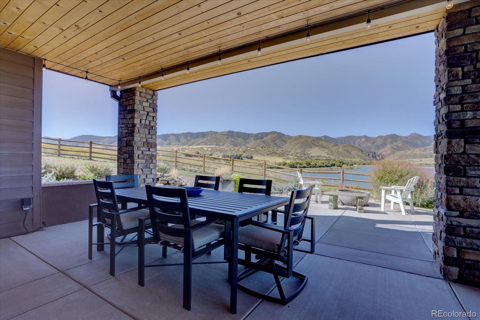 8805 Hunters Hill Lane
