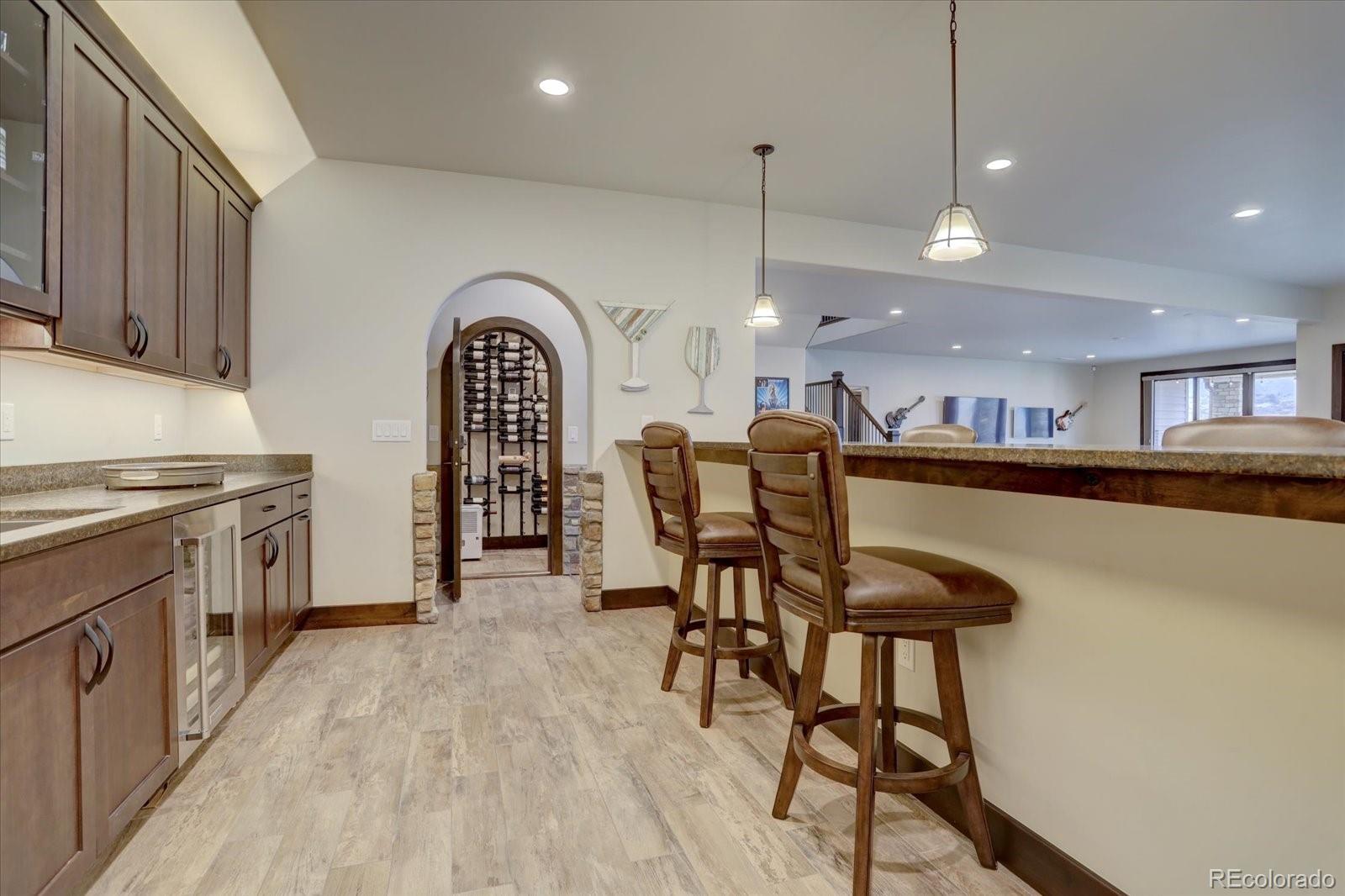 8805 Hunters Hill Lane
