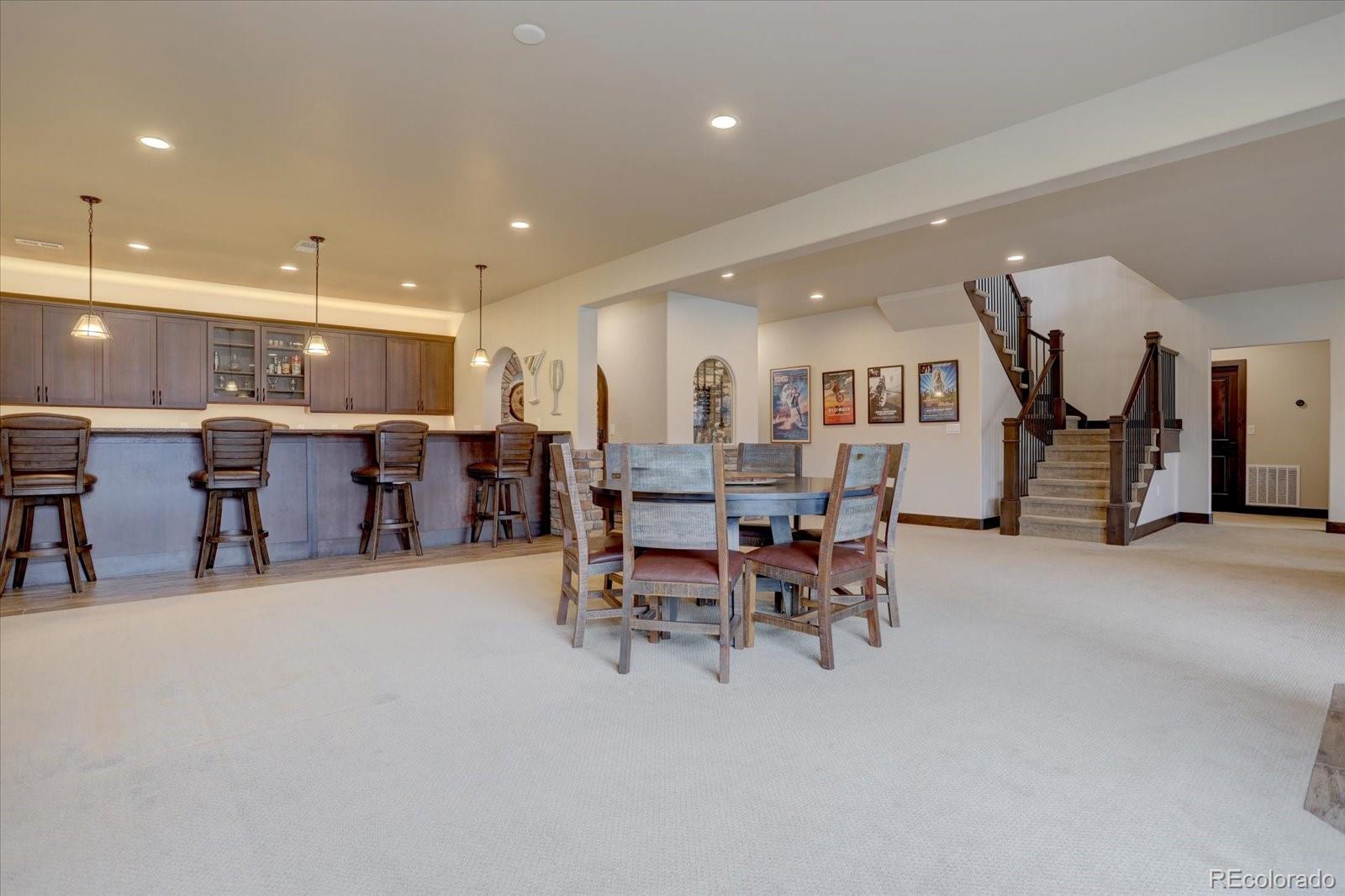 8805 Hunters Hill Lane