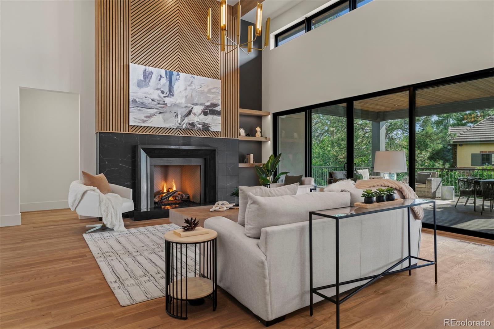 2596 Saddleback Drive