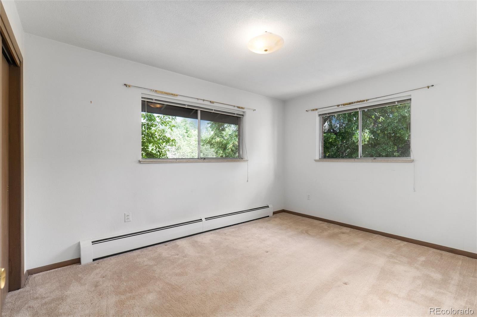 500 Rangeview Drive