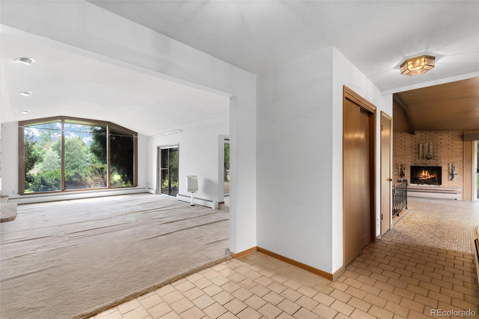 500 Rangeview Drive
