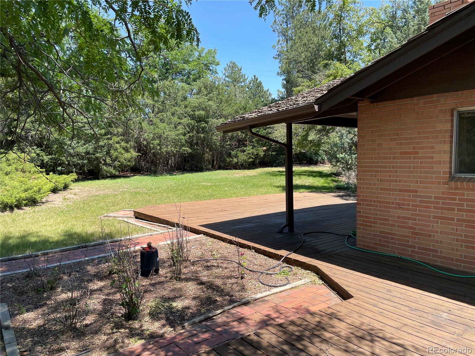 500 Rangeview Drive