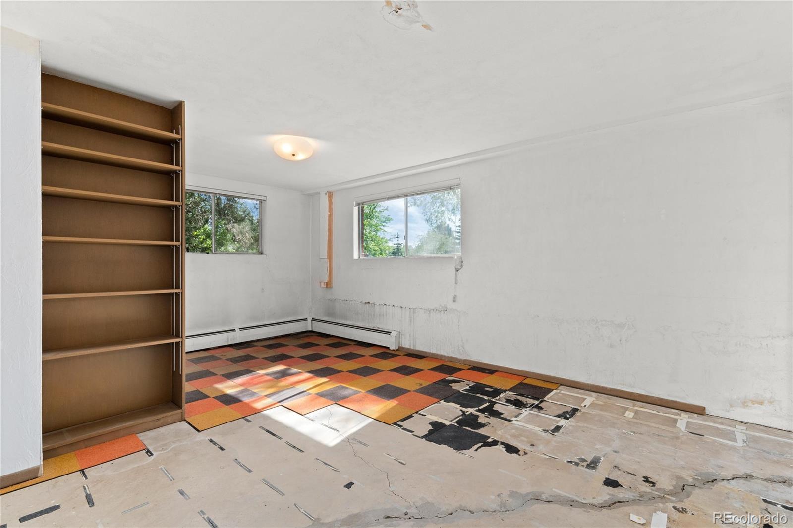 500 Rangeview Drive