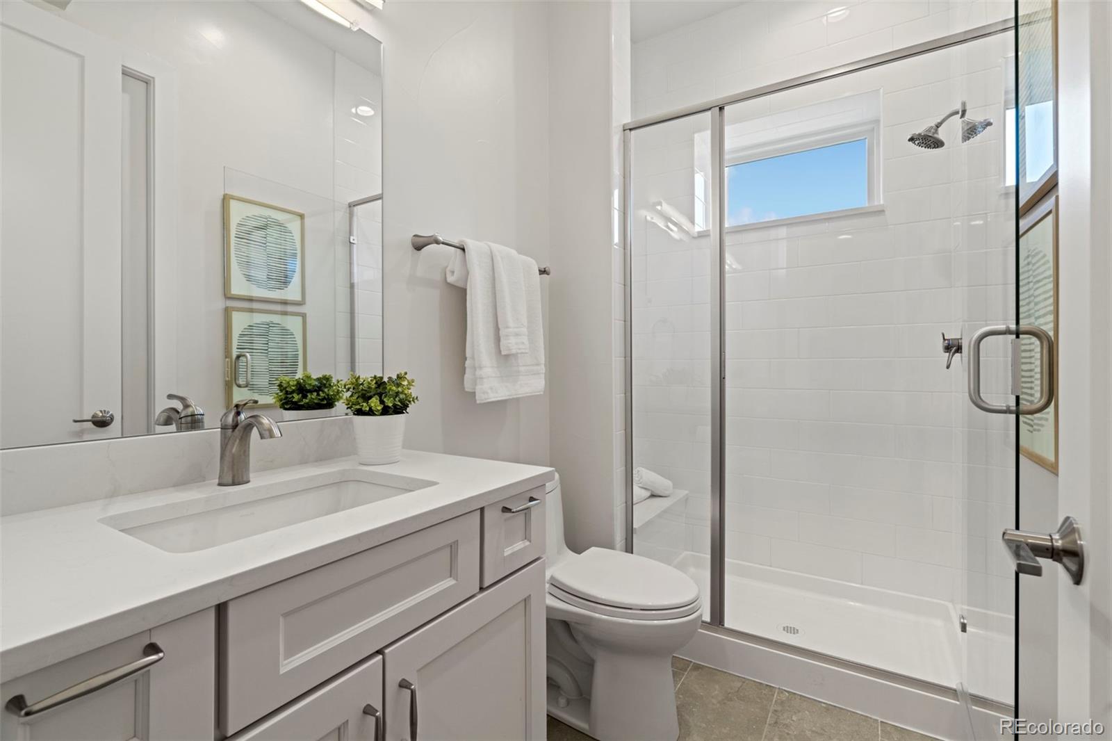 2164 Avenida Del Sol