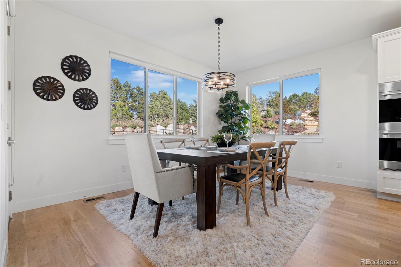 2164 Avenida Del Sol