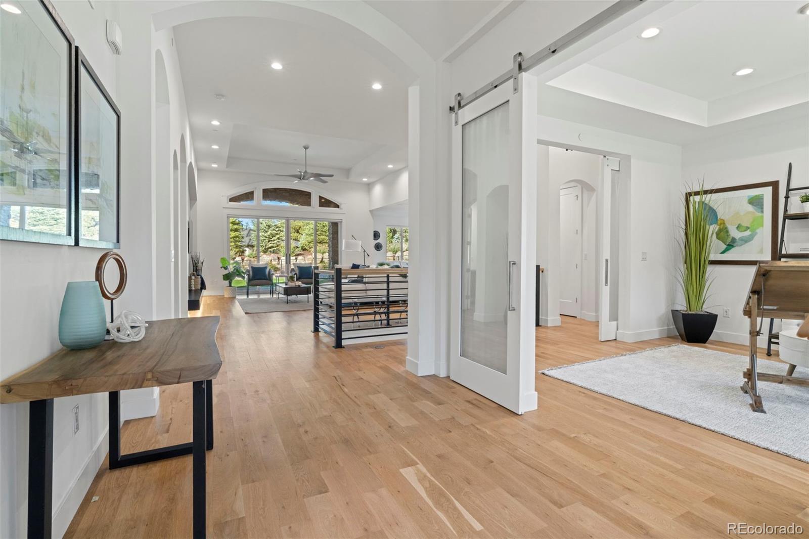 2164 Avenida Del Sol