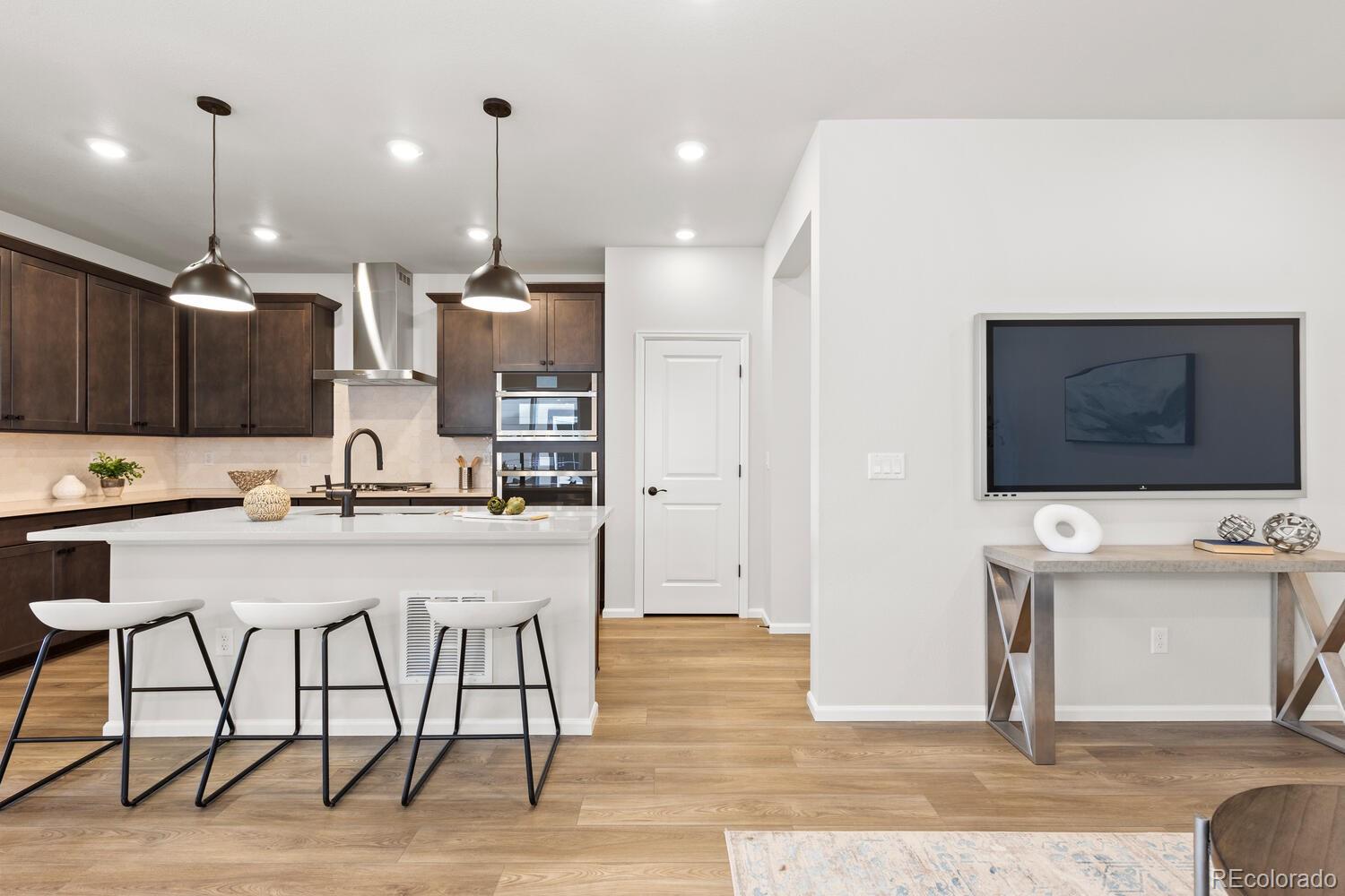 8785 Whiteclover Street