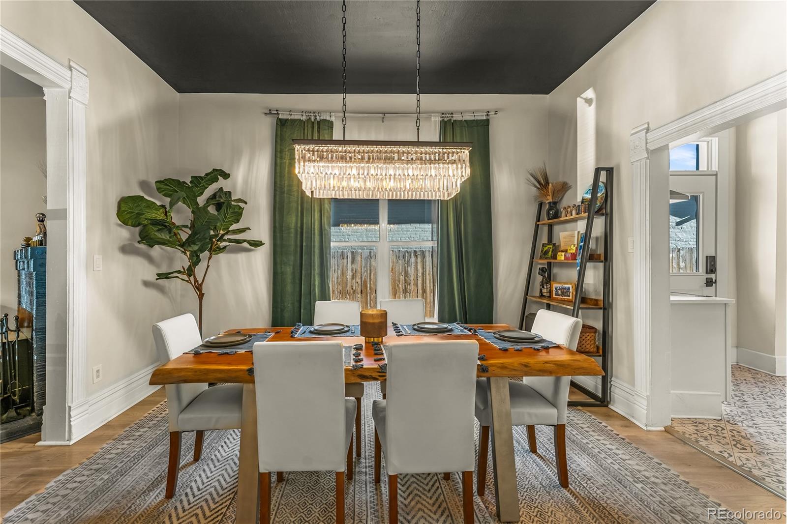 2435 N Gilpin Street