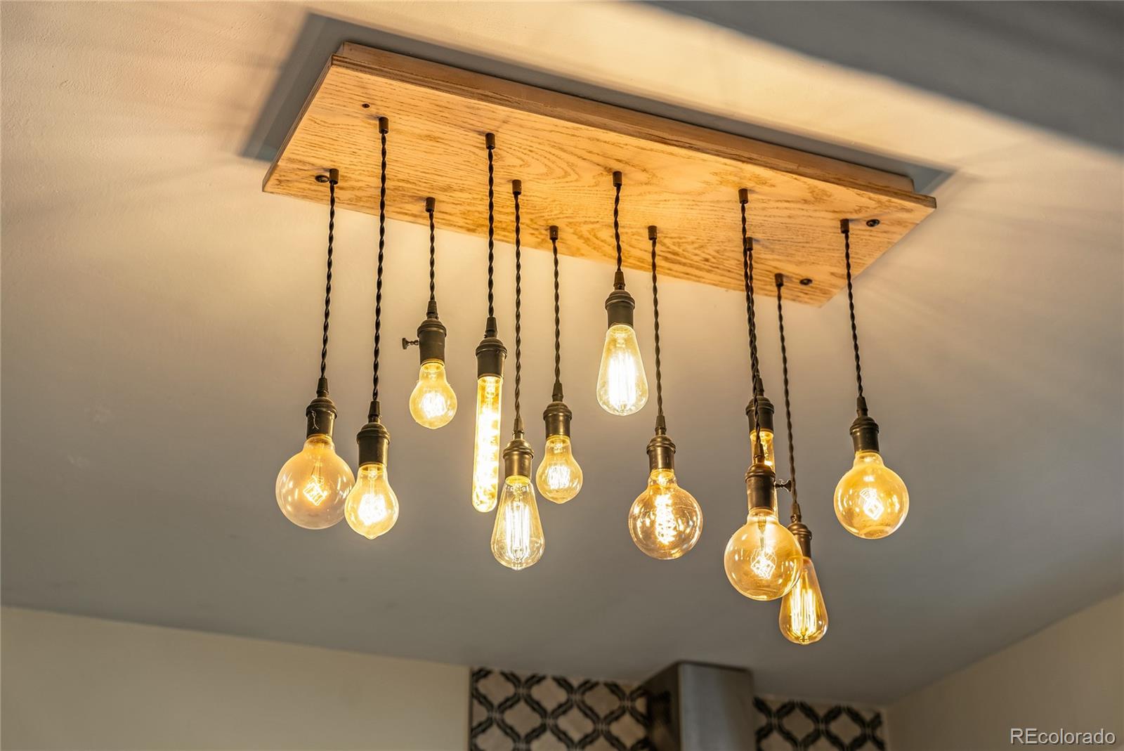 2435 N Gilpin Street