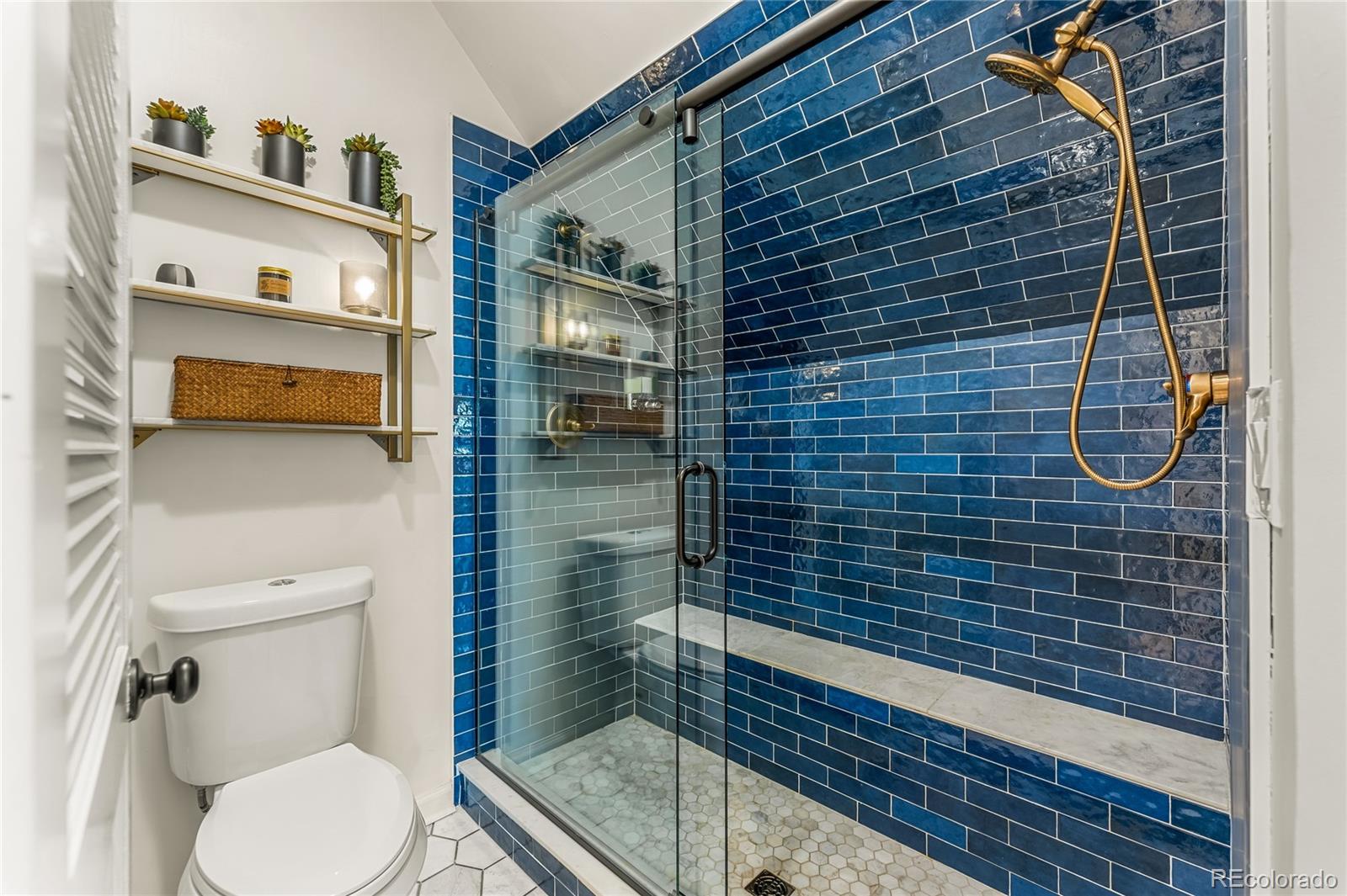 2435 N Gilpin Street