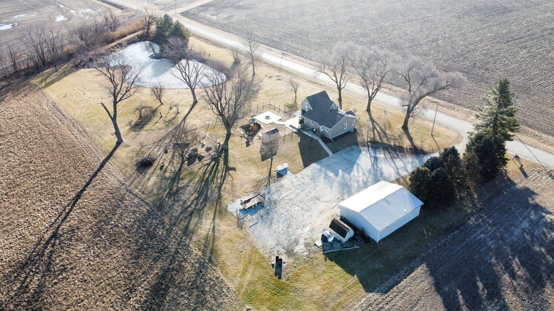 2334 E 3300 North Road