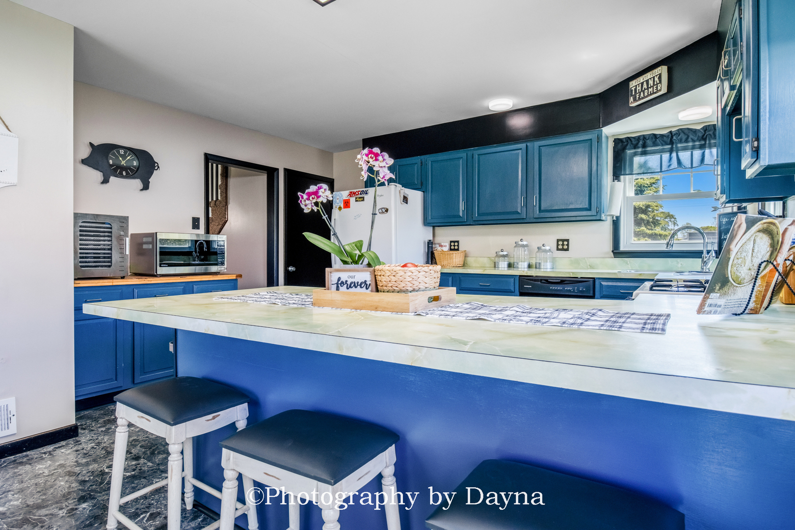 250 W Frontage Street