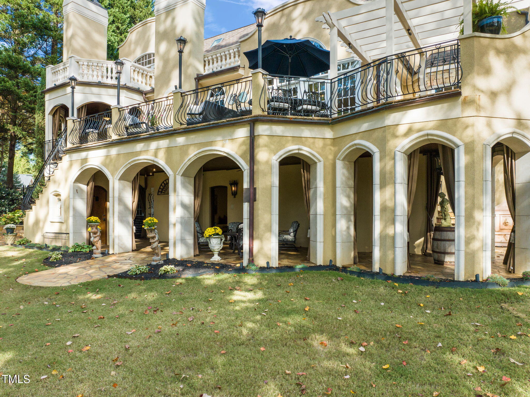 7221 Manor Oaks Dr Drive