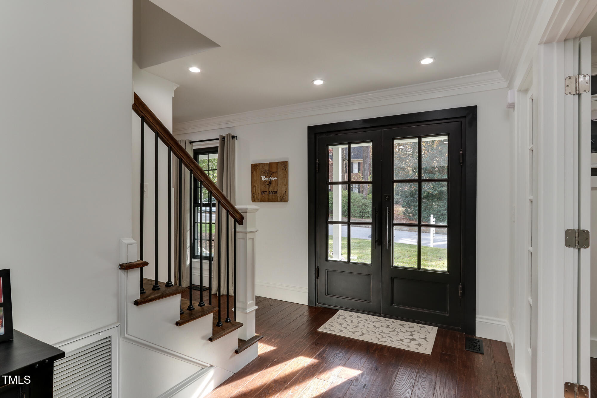 1005 Willow Run South Drive