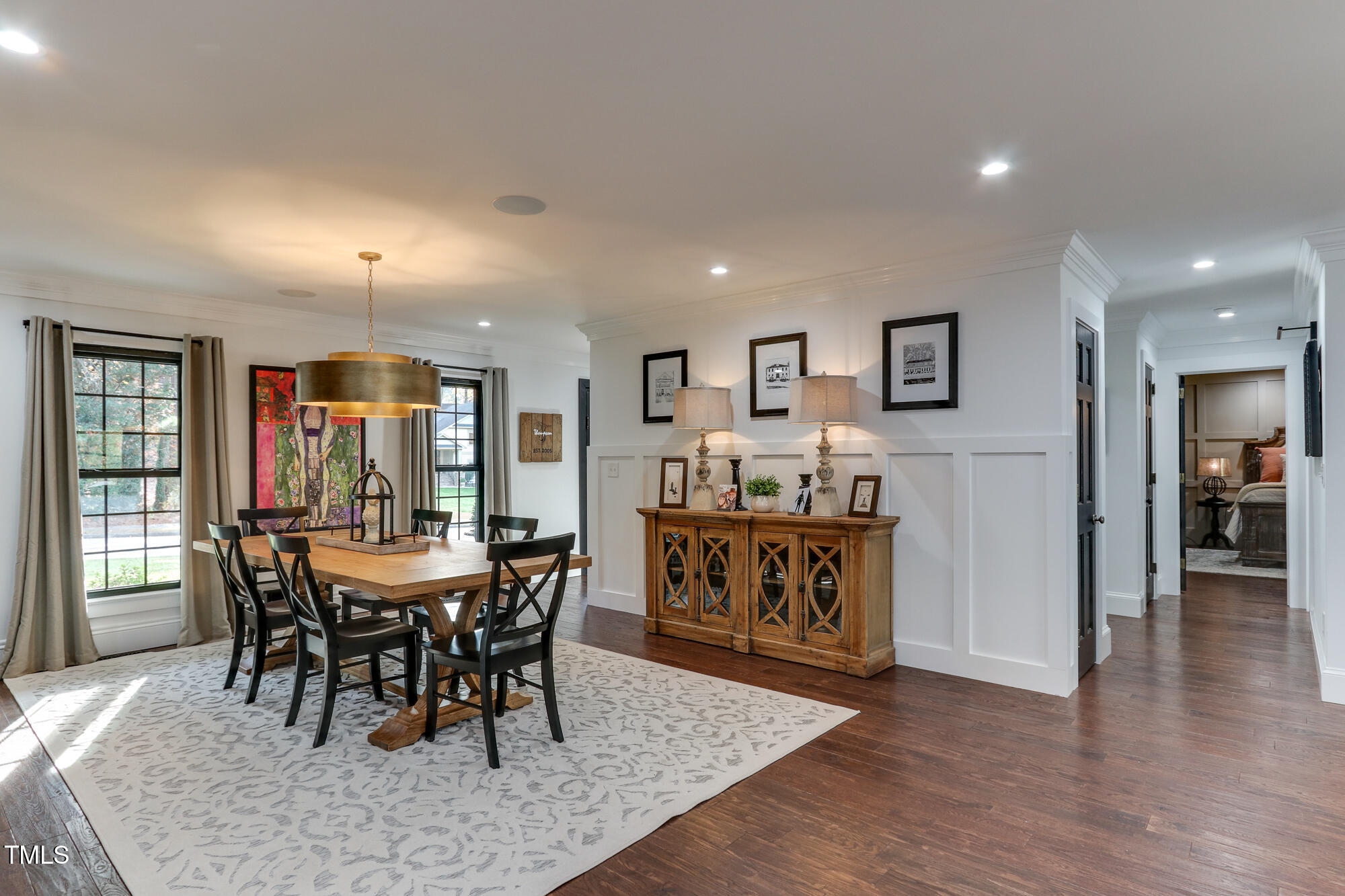 1005 Willow Run South Drive