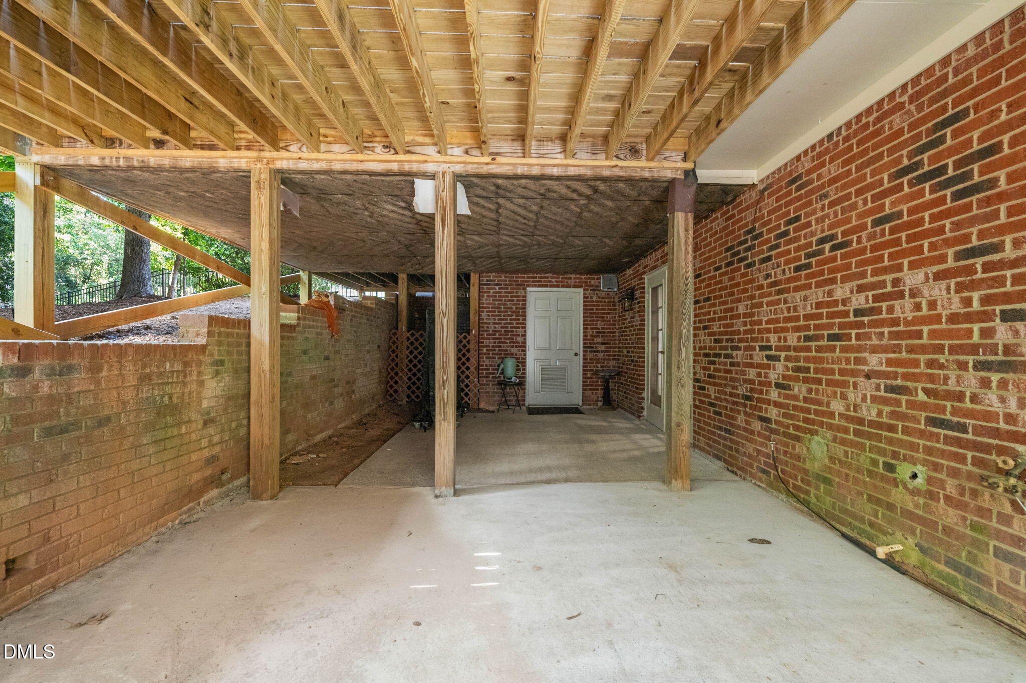 3516 Ranlo Drive