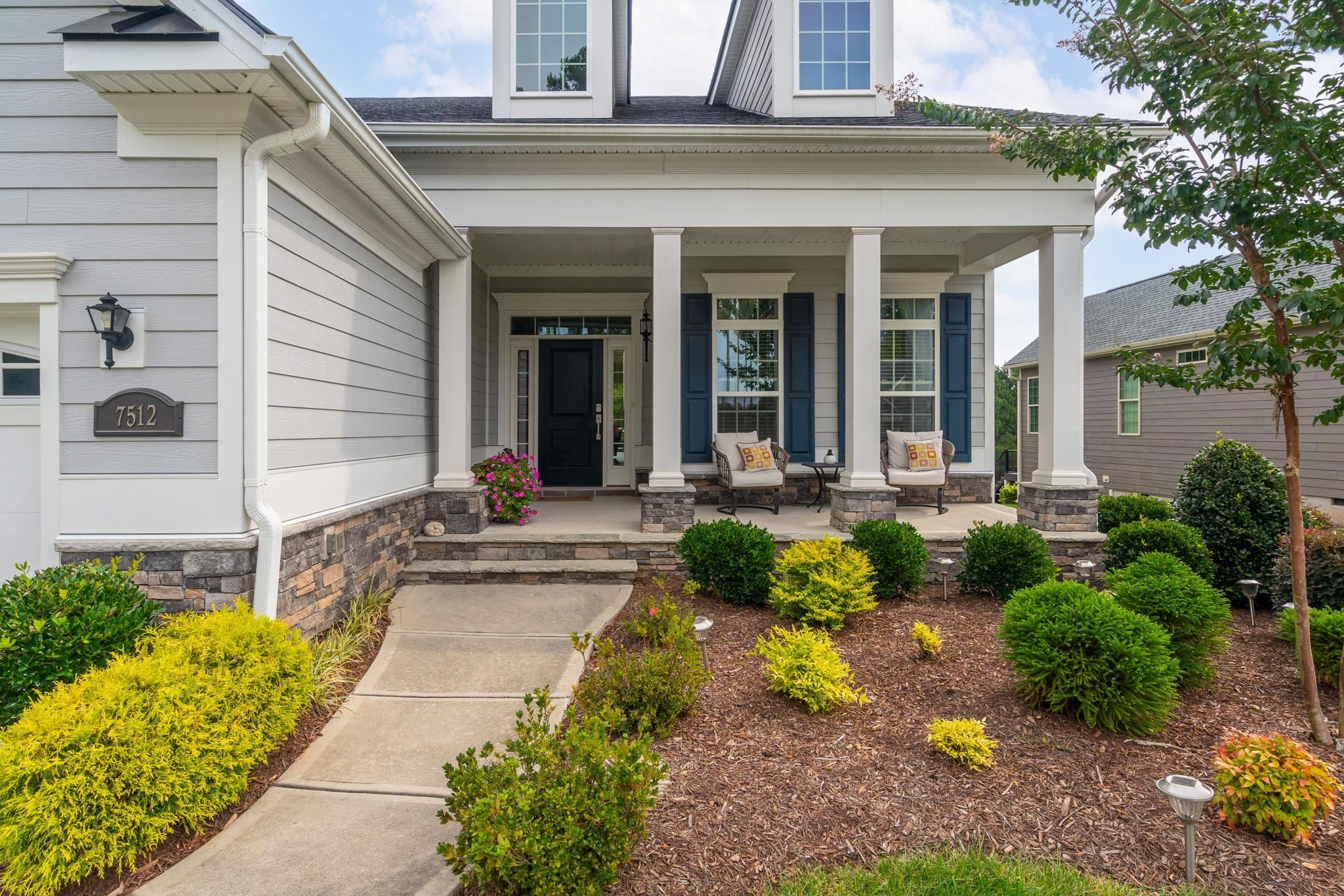 7512 Hasentree Way