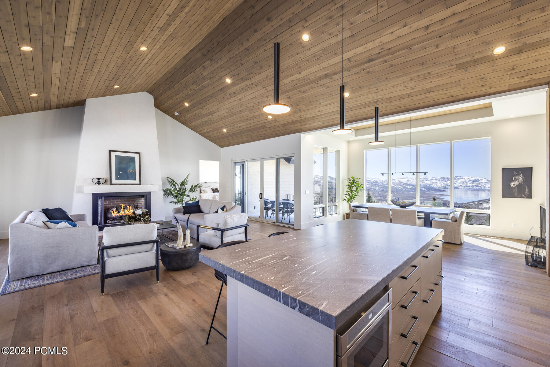 13302 N Deer Canyon Dr