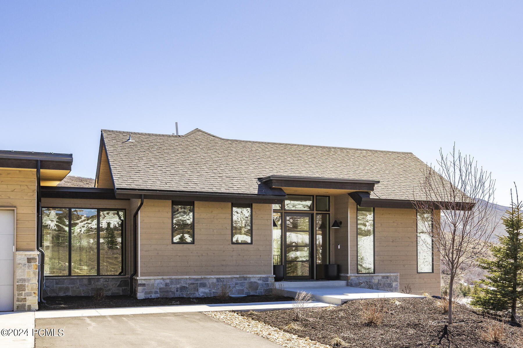 13302 N Deer Canyon Dr