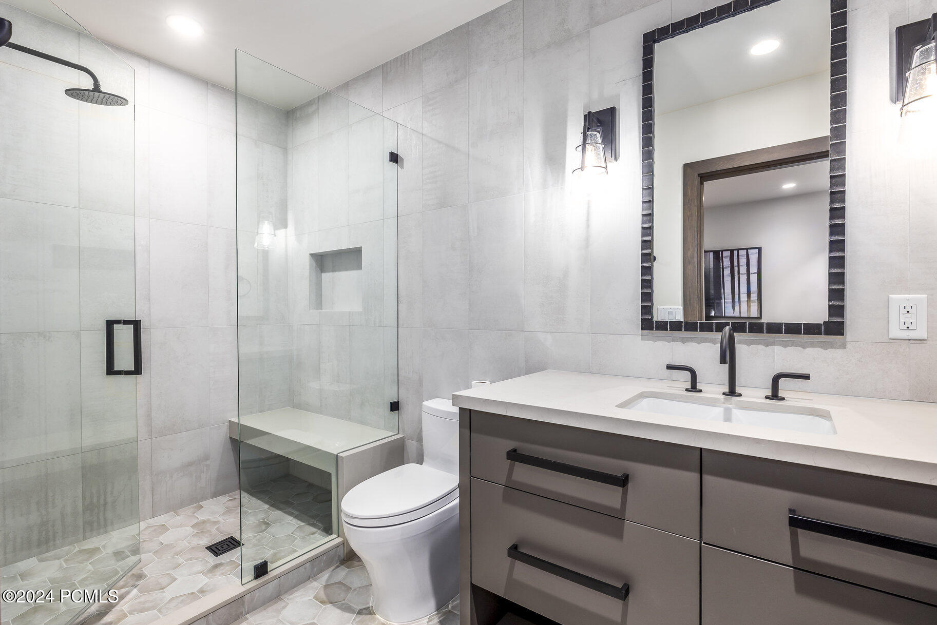 741 Rossie Hill Drive