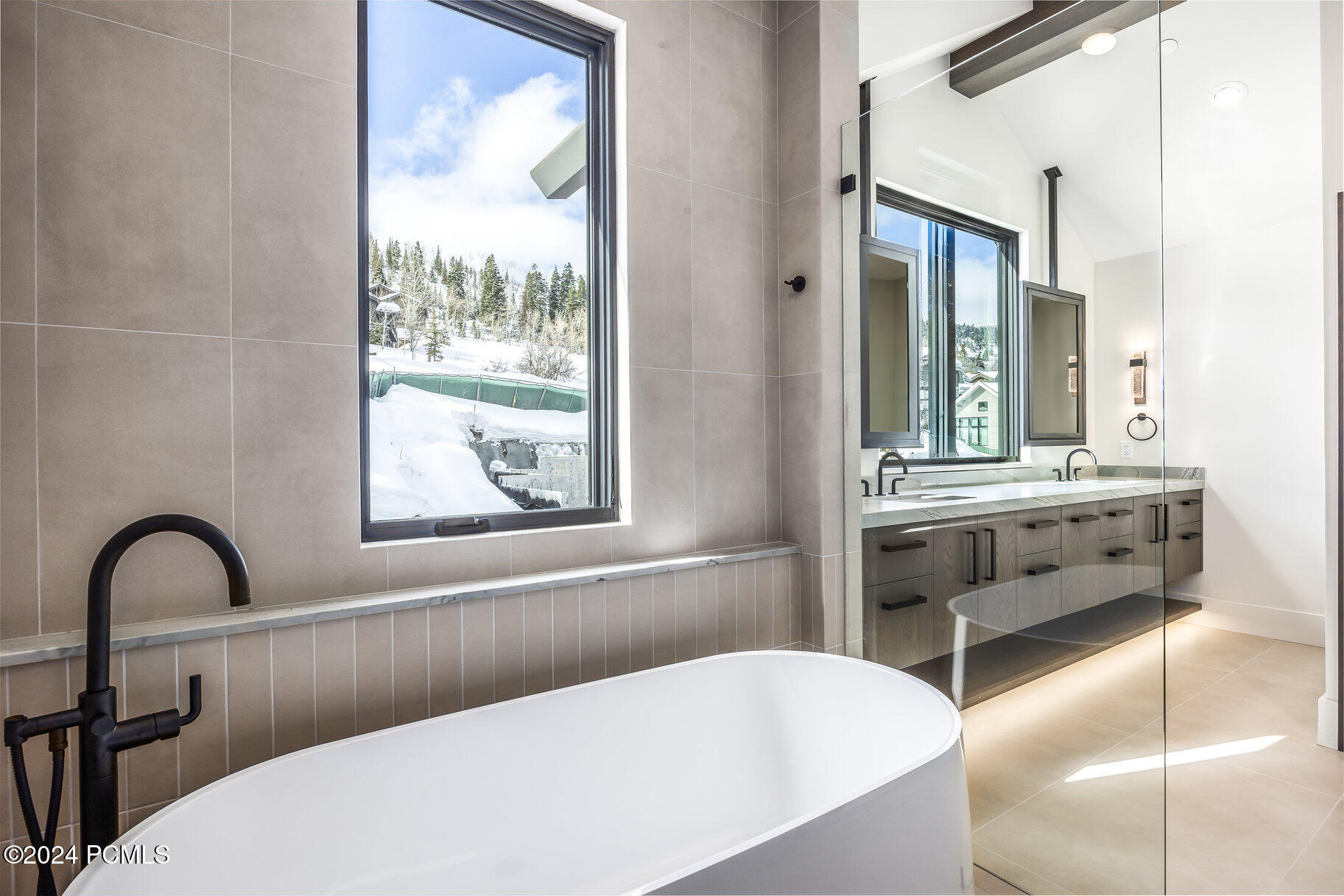 741 Rossie Hill Drive