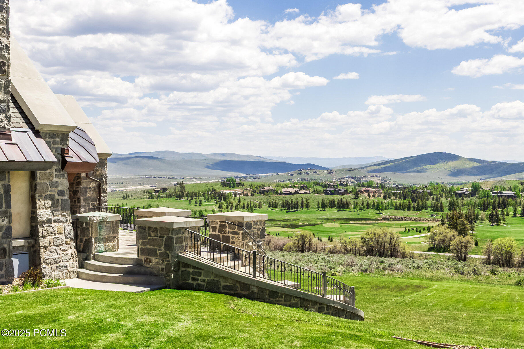 8066 N Red Fox Court