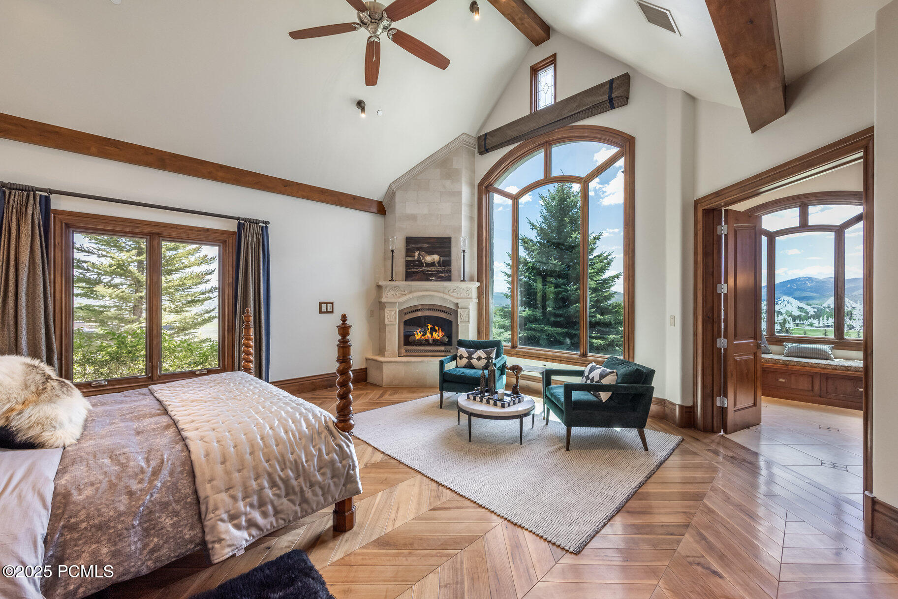 8066 N Red Fox Court