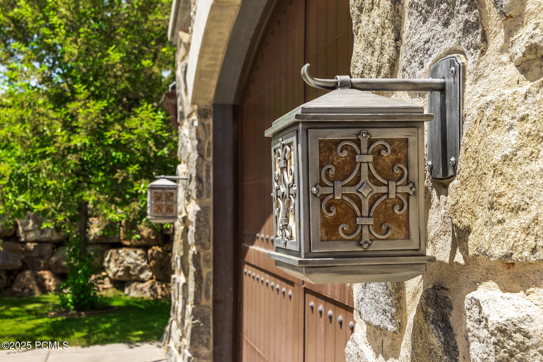 8066 N Red Fox Court