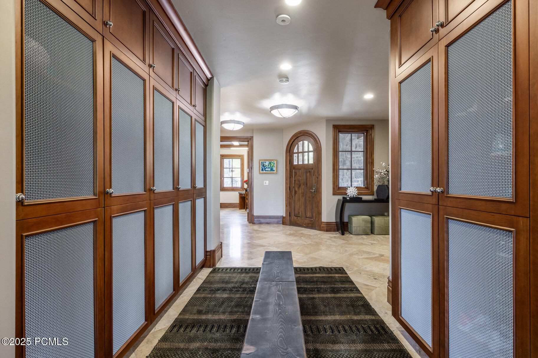 8066 N Red Fox Court