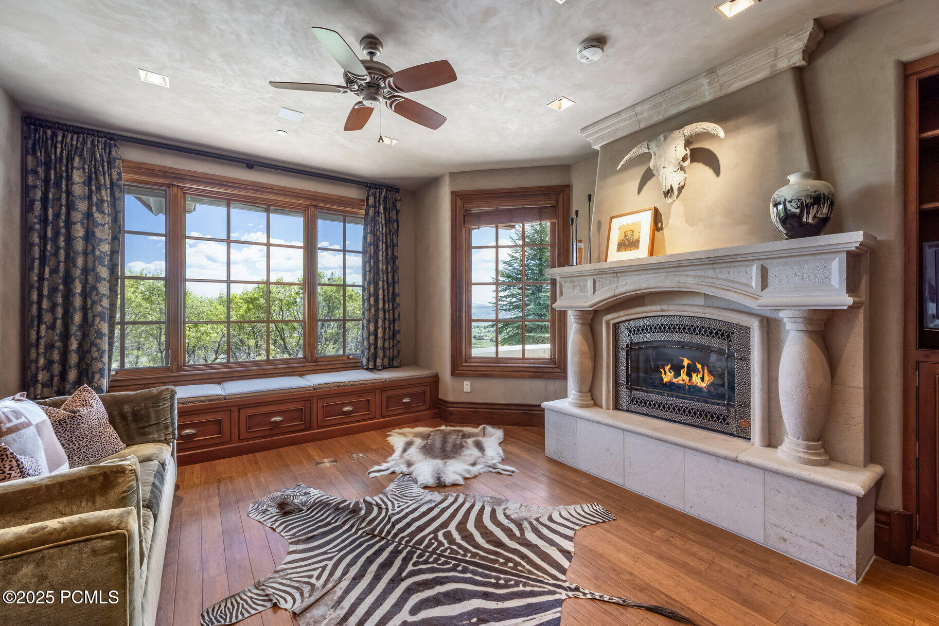 8066 N Red Fox Court