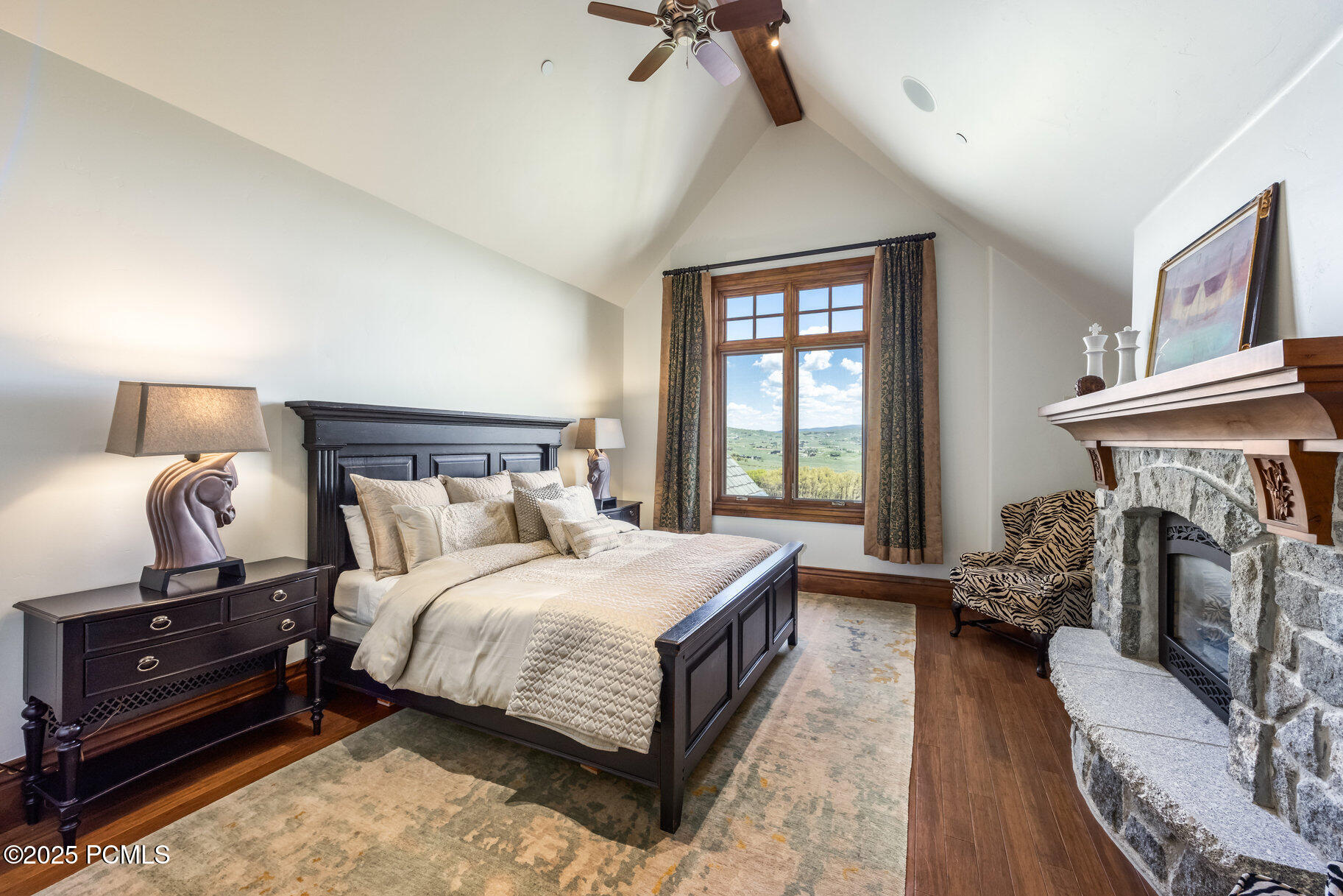 8066 N Red Fox Court