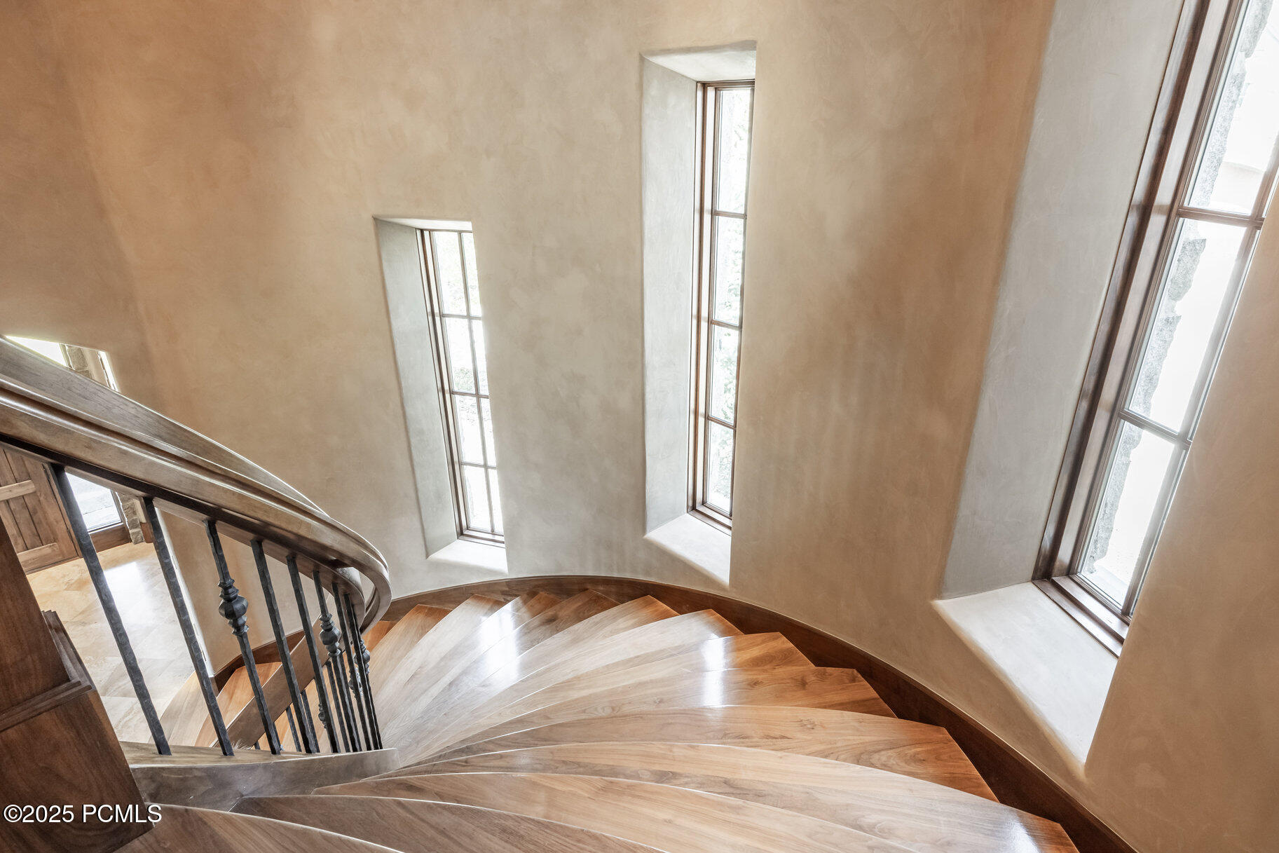 8066 N Red Fox Court