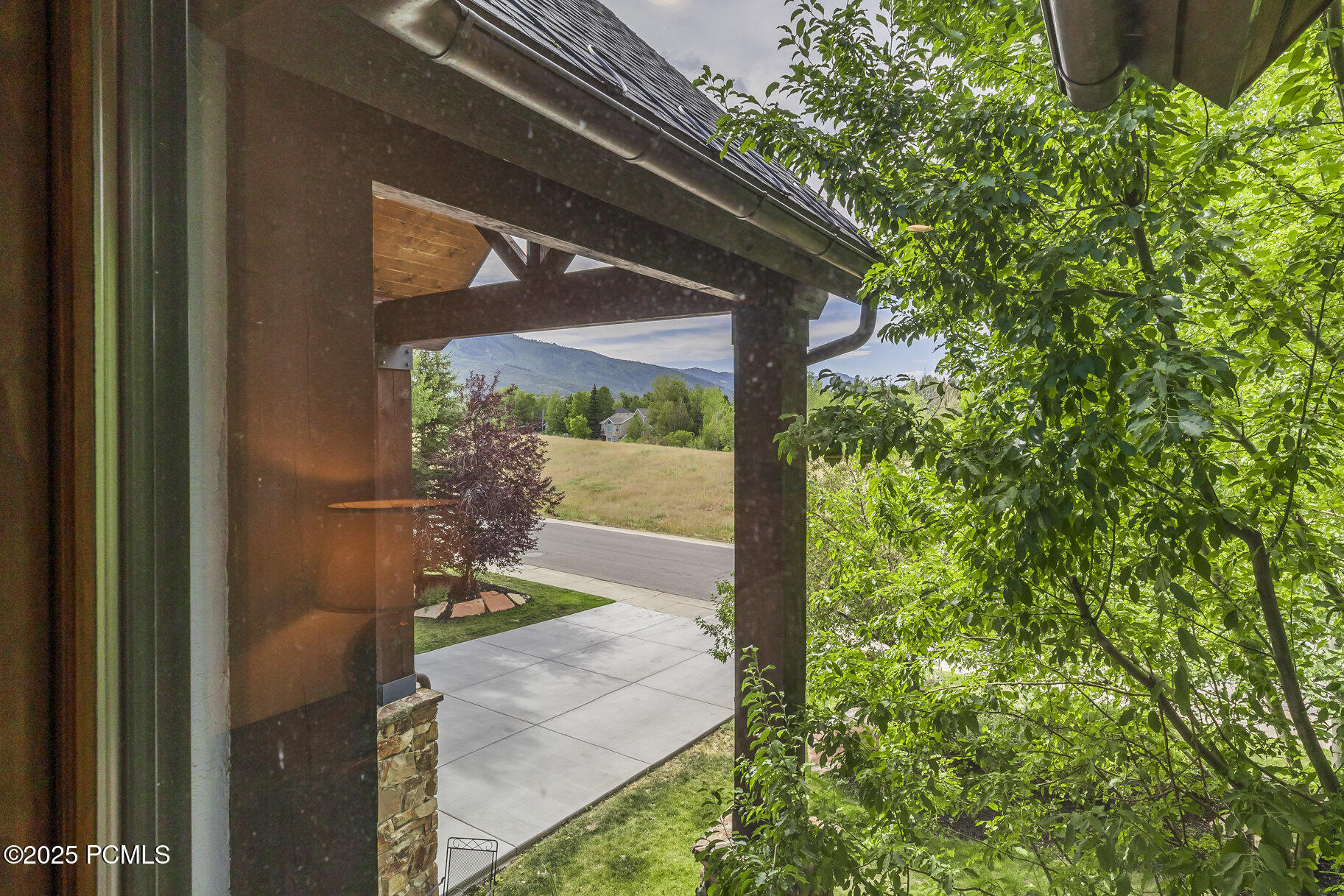 2054 Paddington Drive