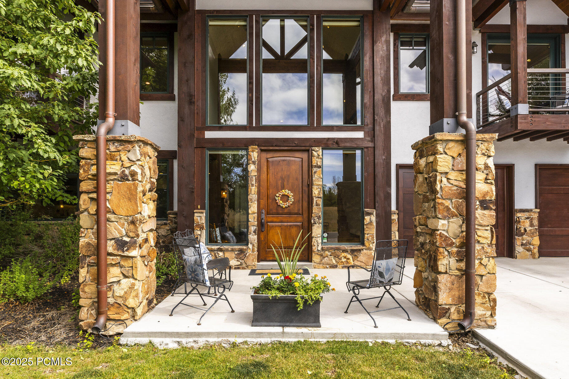 2054 Paddington Drive