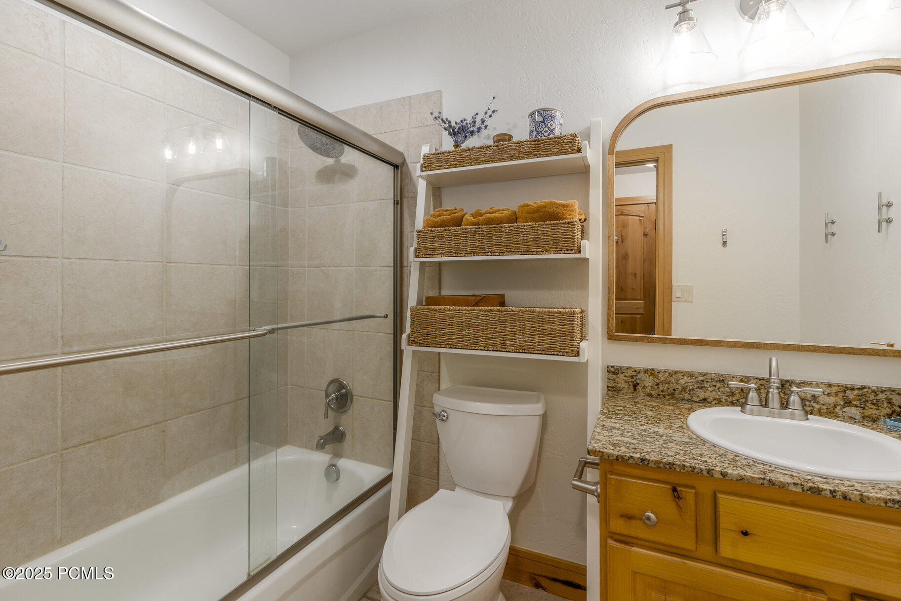 1646 Fox Hollow Lane, G5