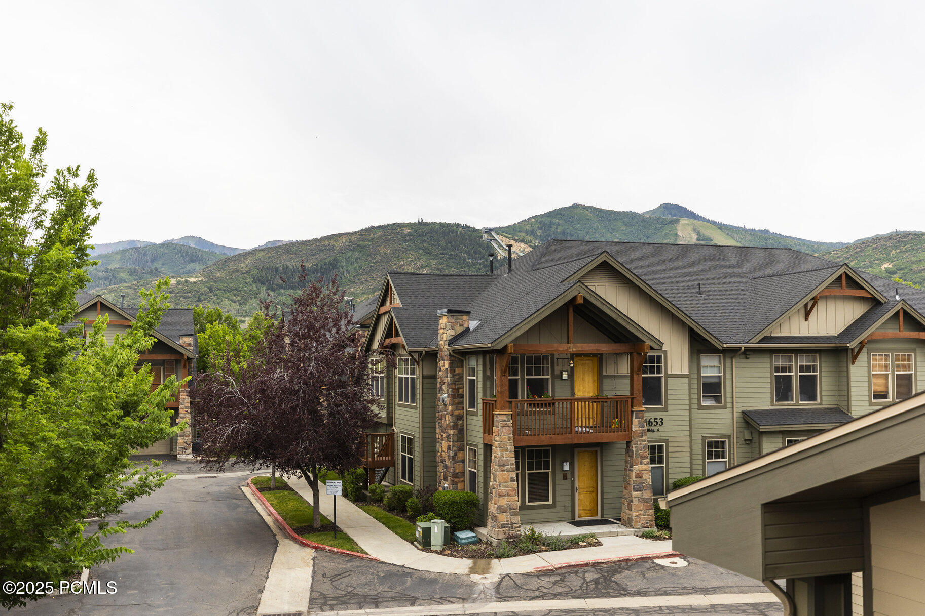 1646 Fox Hollow Lane, G5