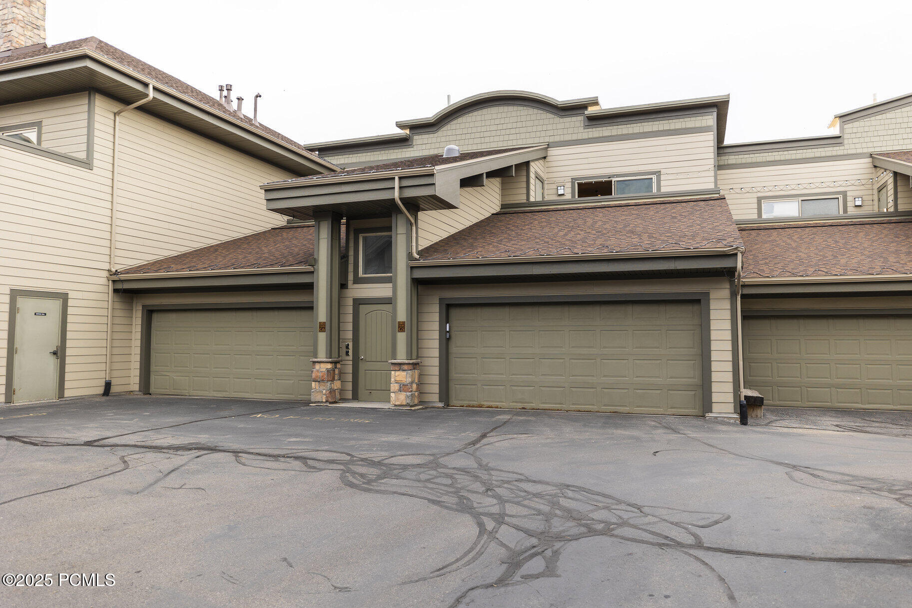 1646 Fox Hollow Lane, G5