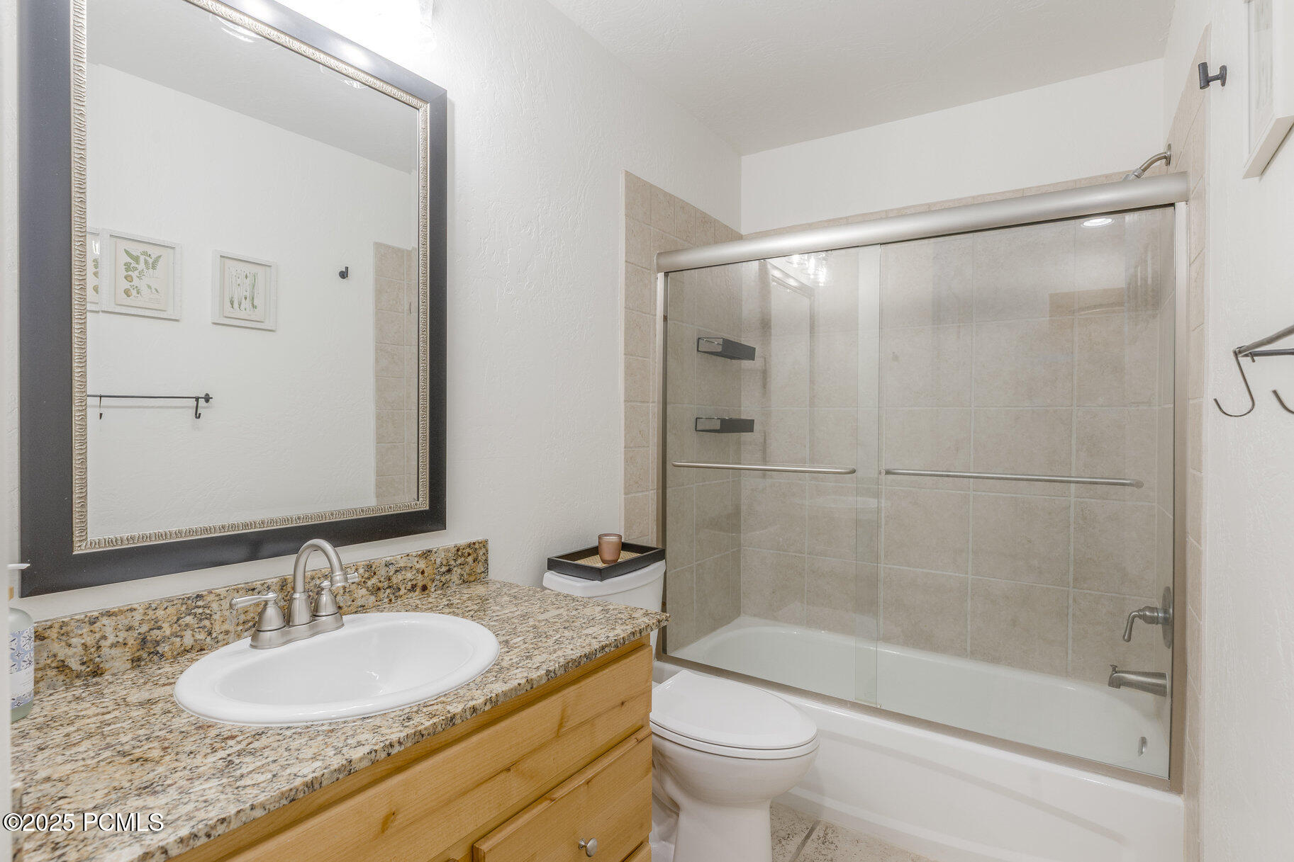 1646 Fox Hollow Lane, G5