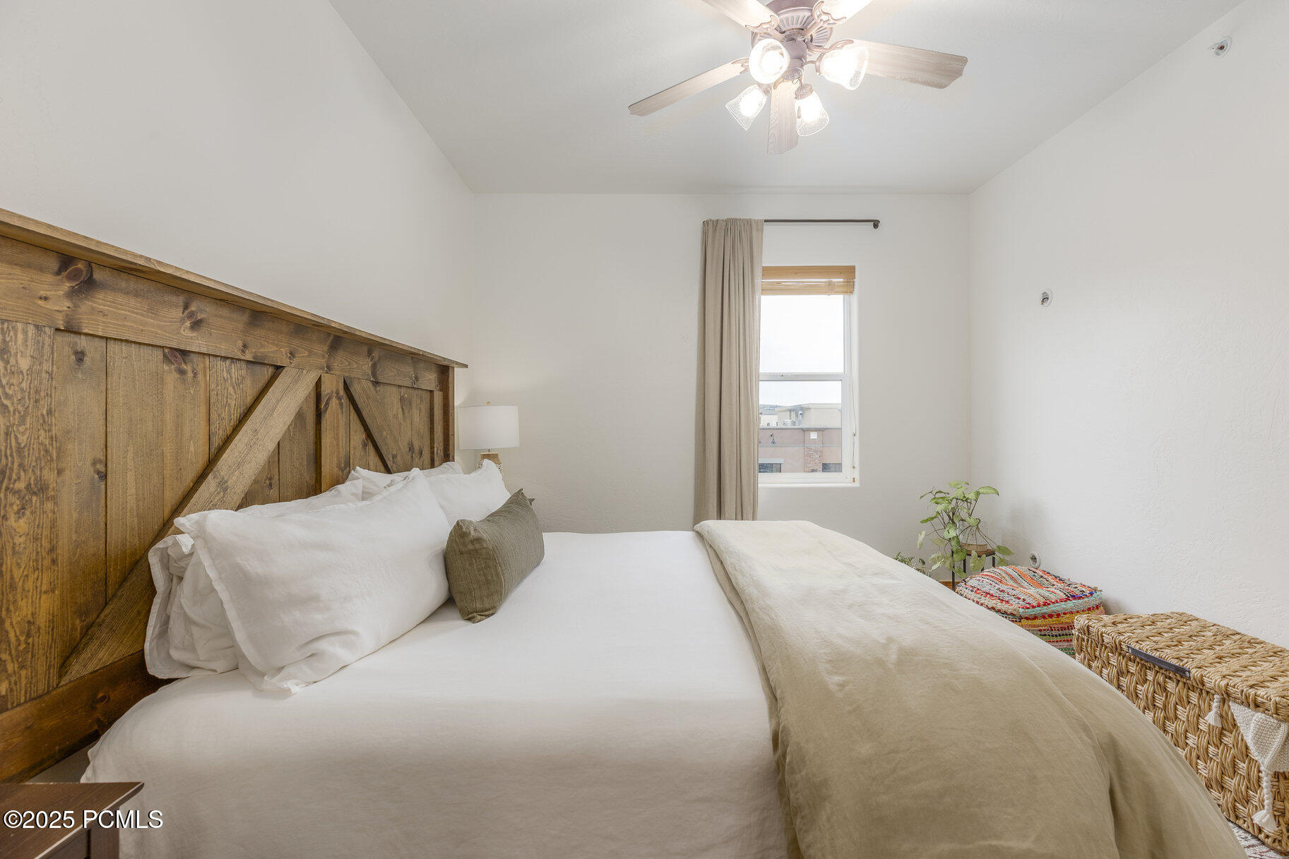 1646 Fox Hollow Lane, G5