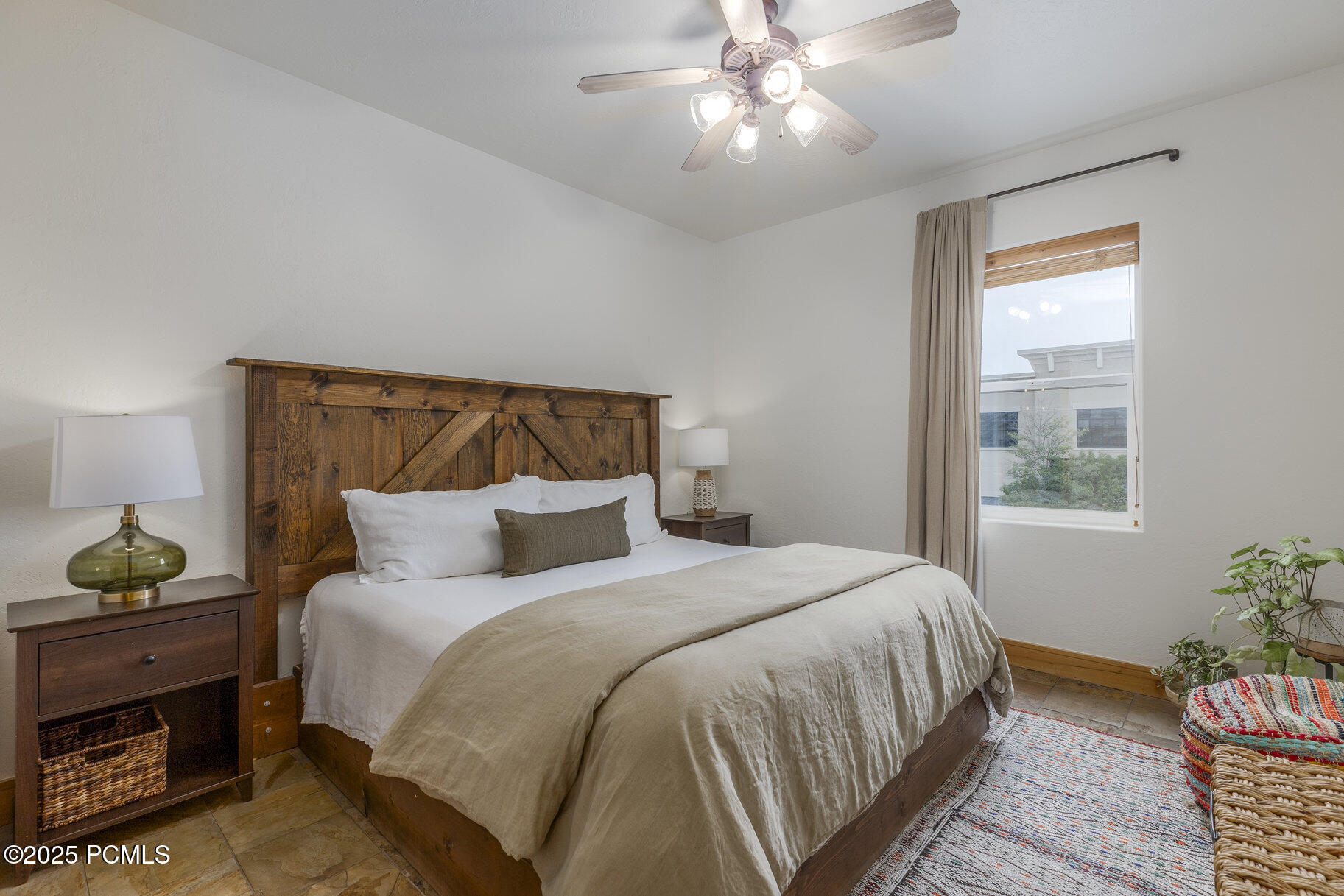 1646 Fox Hollow Lane, G5