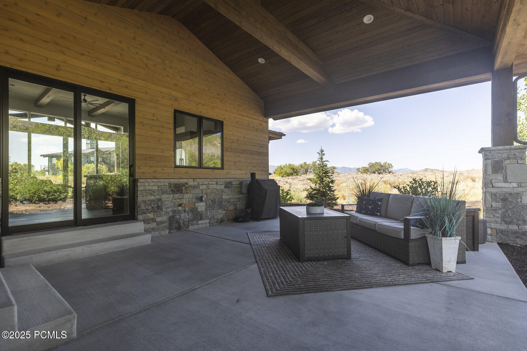 11641 N Soaring Hawk Lane