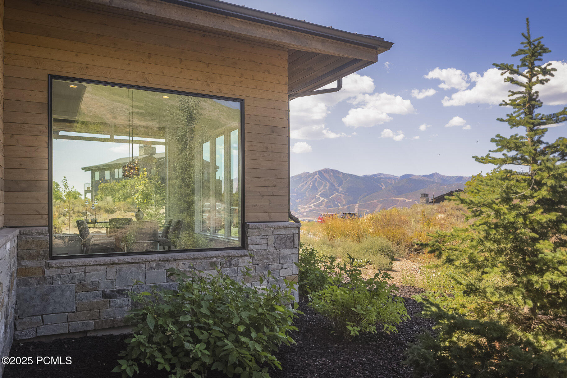 11641 N Soaring Hawk Lane