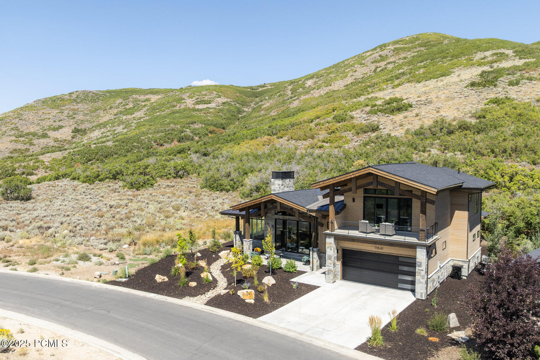 11641 N Soaring Hawk Lane