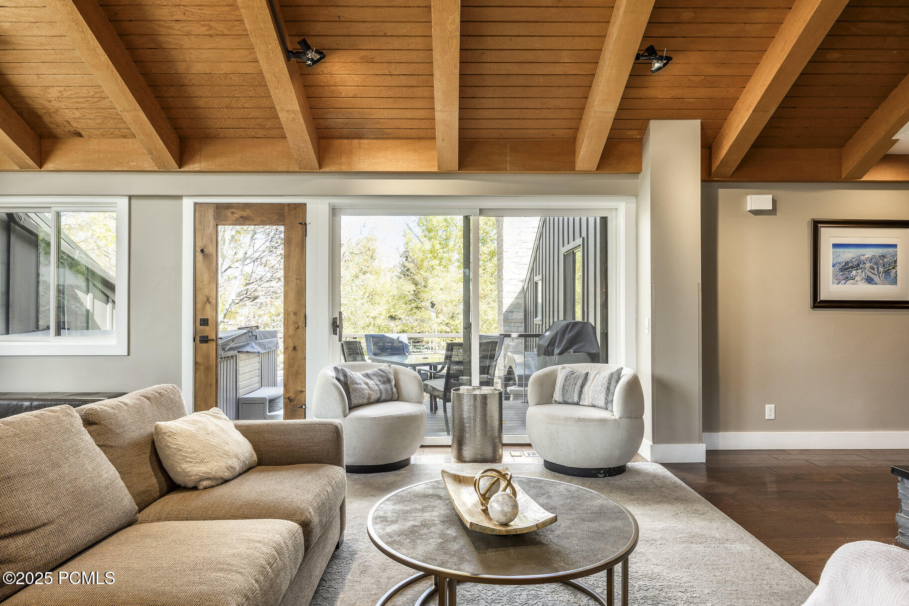 2385 Good Trump Court