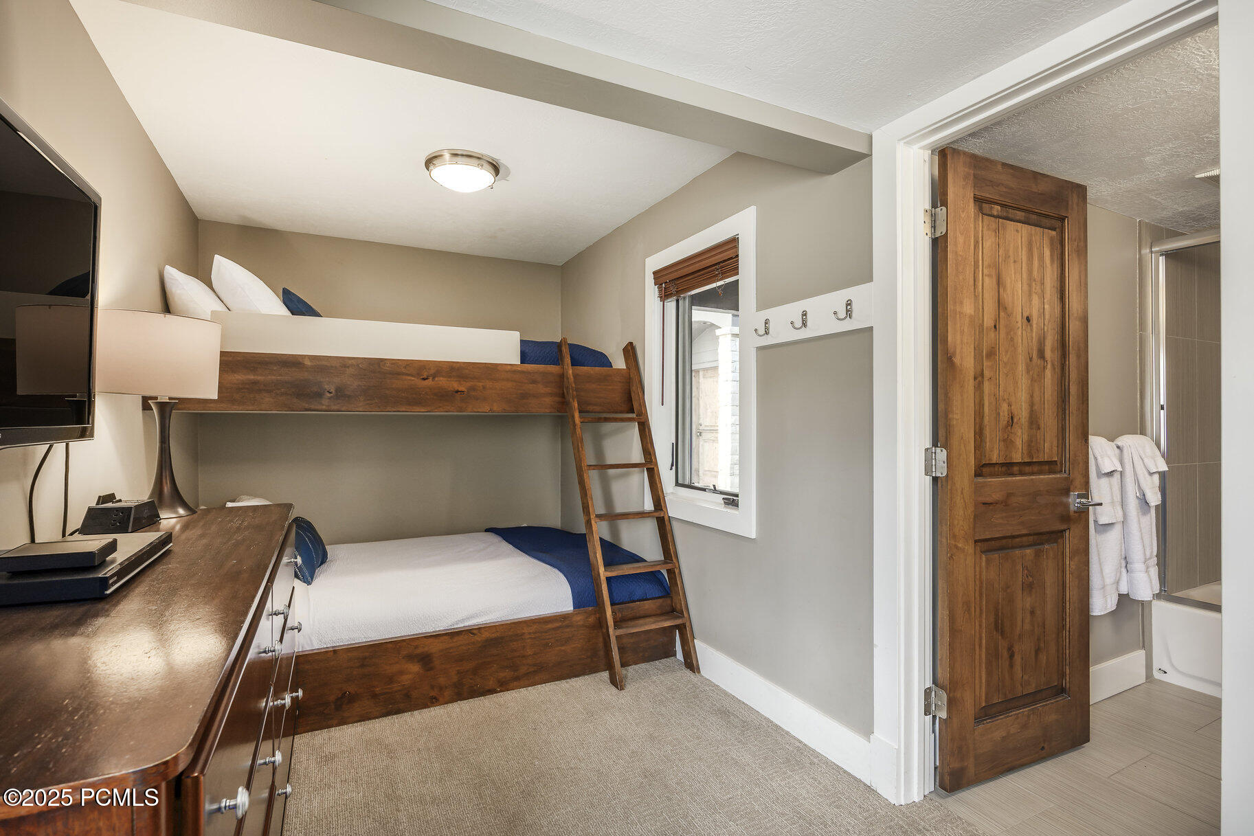 2385 Good Trump Court